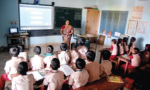 Tsunami-hit School, Now a Smart Room