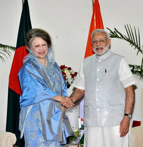 Modi Visits Dhakeswari Temple, Meets Zia