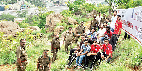 MP Assures of Road Underpass at Sathuvachari