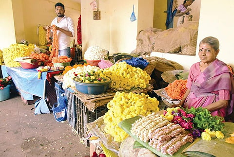 Growers and traders of Shankarapura jasmine have created their own pricing mechanism, on the lines of micro commercial crops | Rajesh Shetty Ballalbagh