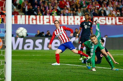 Atletico Madrid striker Fernando Torres (L) |AP