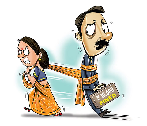 Bengaluru woman sues shop over faded saree