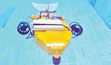 Underwater Robot impresses DRDO