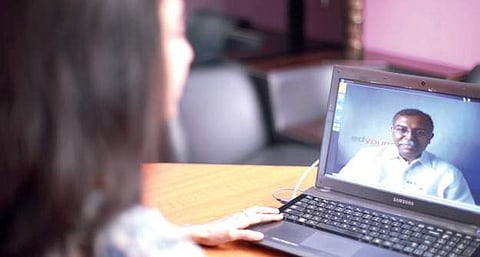 Tutormine: connecting tutors and students
