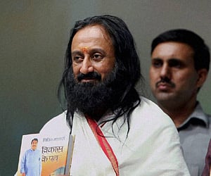 Sri Sri Ravi Shankar (File|PTI)