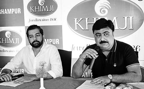 Director of Khimji Jewellers Mitesh Khimji addressing mediapersons | Express