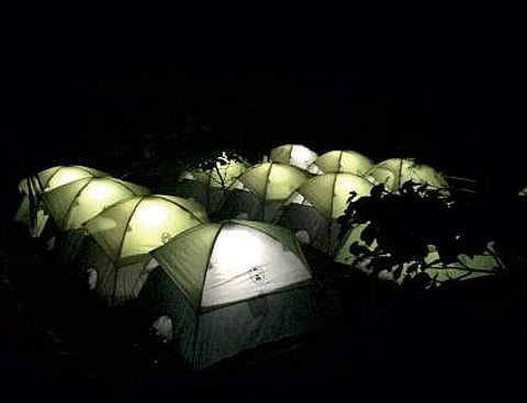 Wanna go camping? Campper is here!