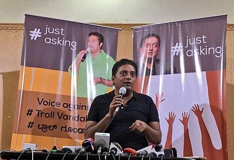 Actor Prakash Raj issues legal notice to Mysuru MP Pratap Simha for trolling him and make objectionable remarks. | Pushkar V