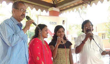 Sudharsnan K K, Sukrutha Unni, Abhirami Prince and lead singer Eroor Subramanian of music band, ‘S P Orchestration’ performing at the Government General Hospital, Ernakulam