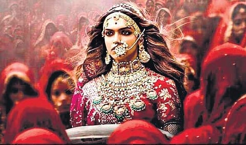 Those in responsible posts shouldn't comment on films not cleared by CBFC yet: Supreme court on Padmavati row