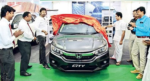 Manoj K Jayan and Hibi Eden jointly unveiling the all-new Honda City car at the Express Auto Expo-2017 | Albin Mathew