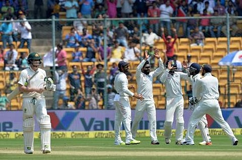 Handscombe admits fault: Told Smith to check with Australian dug-out