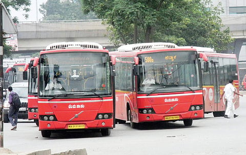 the minimum fare of AC buses has reduced from Rs 15 to Rs 10. (EPS)