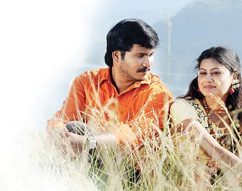 A new lease of life for Paakkanum Pola Irukku