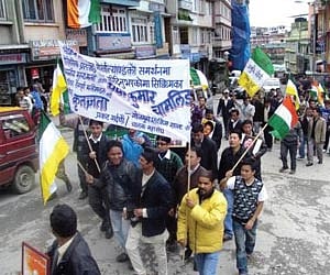 Members of Gorkha Janmukti Morcha taking out a protest rally (File photo)