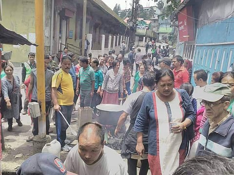 Violence erupted on Thursday when Gorkha Janmukti Morcha (GJM) supporters called a protest march towards the Raj Bhavan, where Mamata Banarjee-led cabinet meeting was taking place. (Aishik Chanda | EPS)