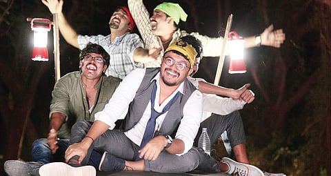 A special stop will be made by actor Ganesh, Yogaraj Bhat and team at Jog Falls