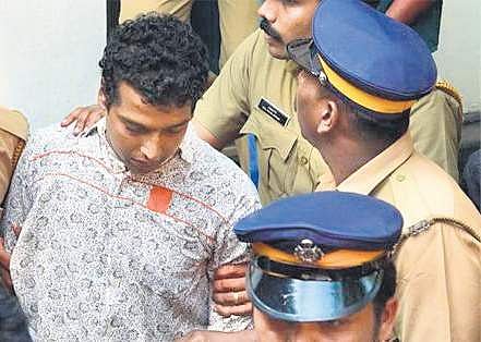 Main accused Pulsar Suni being taken away by the police. | File Photo