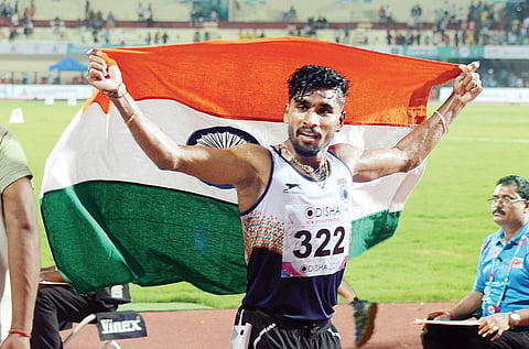 G Lakshman celebrates after winning gold in the men’s 5000m event of the Asian Athletics Championships in Bhubaneswar on Thursday | Biswanath Swain