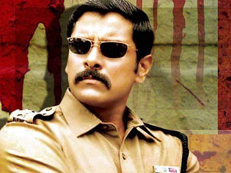 Vikram in 'Saamy'.