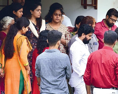 Actor Dileep at his residence in Aluva where he conducted his father’s ‘bali’ rituals on Wednesday. His wife Kavya Madhavan, daughter Meenakshi and mother are also seen | Albin Mathew