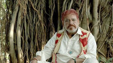 Touted as a satirical comedy, Mr. Kabaadi reeks of trite and forced humour, swathed in crass and poorly-executed scenes, reminiscent of the 1980s.