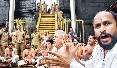Priests protesting in front of the holy steps at Sabarimala temple against the visit of activist Rehana Fathima | B P Deepu