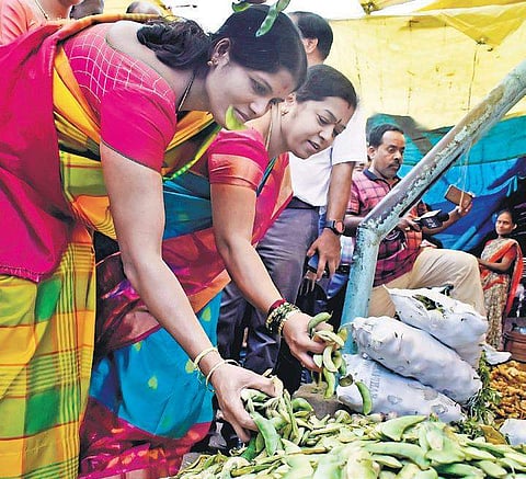 Mayor Gangambike Mallikarjun and Deputy Mayor Ramila Umashankar (Photo | EPS/PANDARINATH B)