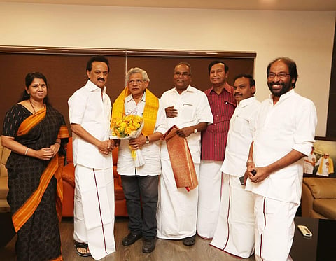 CPI-M's Sitaram Yechury and DMK chief MK Stalin in Chennai on 13 November 2018 after announcing that they would join hands against the BJP in the 2019 Lok Sabha elections. (Photo | D Sampath Kuamr/ EPS)