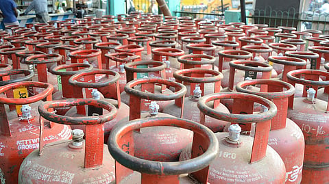 Image of LPG cylinders used for representational purpose only.