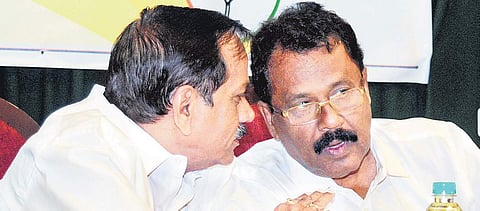 BJP national leader H Raja with Kerala BJP state president Sreedharan PIllai at the BJP state leadership meet in Kochi on Thursday | A Sanesh