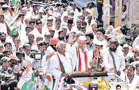 KPCC president Dinesh Gundu Rao campaigns for Congress in Jamkhandi on Thursday | Express