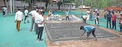 Preparations being made for Ambareesh’s final rites at Kanteerava Studios | Vinod Kumar T