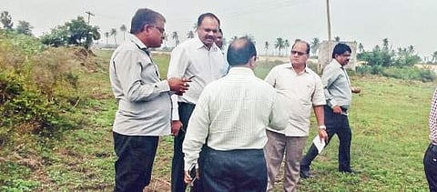 CRDA officials