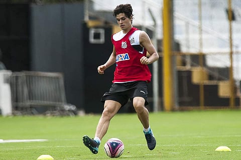 Brazilian full-back Dodo (Photo | Santos Twitter)