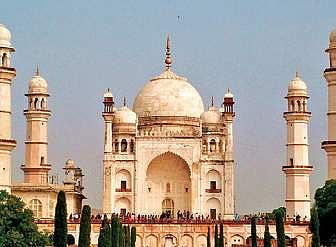 CISF will guard five monuments, including Bibi ka Maqbara and Indian Museum, due to threat perceptions