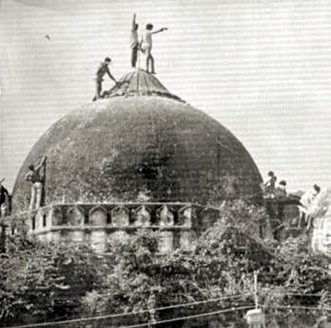 Muslim bodies support out-of-court deal in Ayodhya dispute: Art of Living