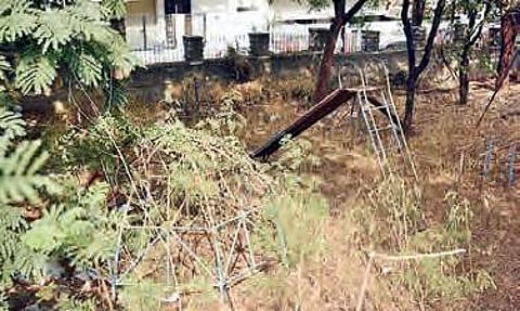 The children’s park closed at P&T colony in Trimulgherry | vinay madapu