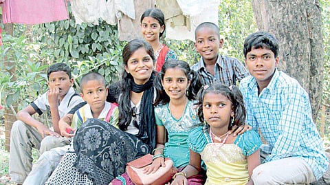 IIT graduate spreads theatre bug among NGO kids