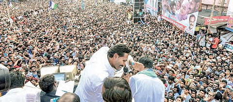 YS Jaganmohanreddy speaking at Tenali in Guntur as part of his Praja Sankalpa Yatra on Saturday | EXPRESS