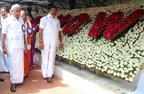 Chief Minister takes a look at the exhibits;