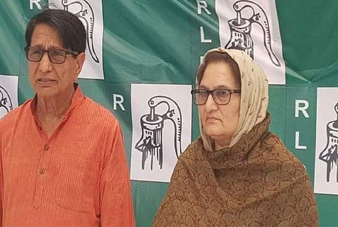 Kairana candidate Tabassum Hassan (Right) with RLD chief Ajit Singh. (Photo | EPS)
