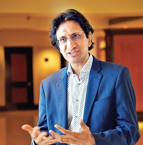 Dr Srirang Manohar