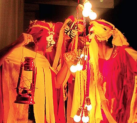A session by Organisational Theatre group in the city