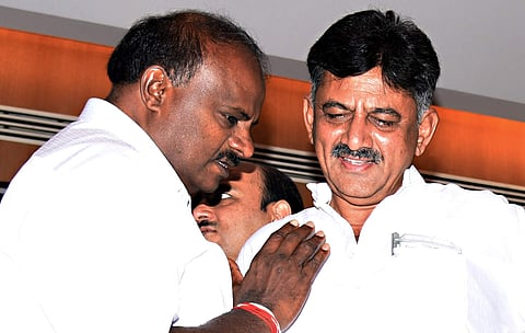 CM H D Kumaraswamy in conversation with Congress leader D K Shivakumar in Bengaluru on Friday, 02 June 2018.| Vinod Kumar T