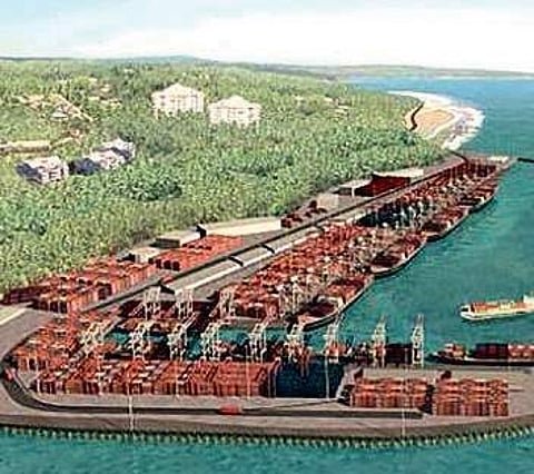 Mumbai-based tug poses threat to small harbour at Vizhinjam port