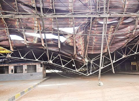 Fall of the titan: Nizam-era structure collapsed in Hyderabad