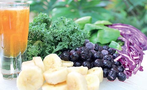 Antioxidant-rich plant foods should form a significant portion of the balanced diet.