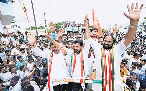 Congress leaders N Uttam Kumar Reddy and Revanth Reddy during a roadshow (File Photo |EPS)
