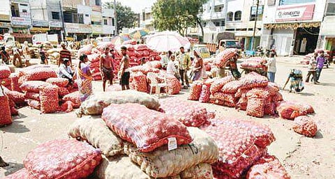 Onion prices to spiral out of commoner reach